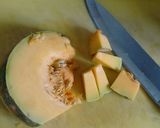 A picture of step 1 of Pumpkin erissery.