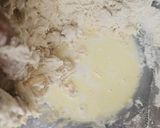 Gambar langkah 3 resipi English Muffins.