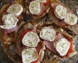 Foto del paso 4 de la receta Chuletas de cerdo a la napolitana con queso de  cabra