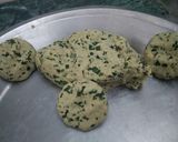 बथुआ की पूरी (bathua ki poori recipe in Hindi) रेसिपी चरण 1 फोटो