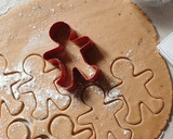 Foto del paso 2 de la receta: Galletitas de jengibre navideñas