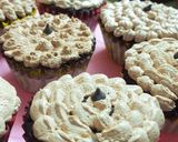 A picture of step 15 of Chocolate Cupcake🧁🧁(without oven).