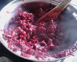 Foto del paso 5 de la receta: Guiso vampiro (de betarraga). Receta de mi madre :)