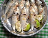 Foto langkah ke 1 dari resep Kembung Bakar Teflon.