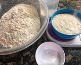 Foto del paso 1 de la receta: Bollos pequeños y Baguettese🥖 de masa madre