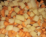 Foto del paso 4 de la receta: Guiso de pollo y cerdo 🍲