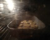 Vörösáfonyás-mogyorós teakeksz recept fázis 5 fotója