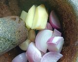 Gambar langkah 2 resipi Sup Daging dan Tulang.