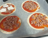 Foto del paso 1 de la receta: 🍕Mini pizzas de atún o pata