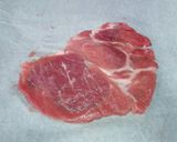 Foto del paso 2 de la receta: Escalope de cerdo rebozado con pan de aceitunas
