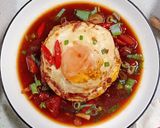 Foto langkah ke 5 dari resep Telur Ceplok Kuah Kecap.