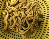 Foto langkah ke 3 dari resep Tumis usus kecap.