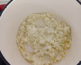 Foto del paso 1 de la receta: Empanada de bonito, huevo y alcaparras con masa de hojaldre