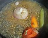 Foto del paso 7 de la receta Lentejas pardinas con gambas y toque de aceite de chiles rojos