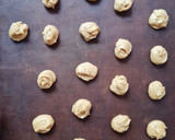 Foto del paso 3 de la receta: Galletas de mantequilla de maní 🥜 keto, low-carb, sin gluten, veganas 🥥 2 ingredientes 🥜