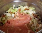 Foto del paso 4 de la receta: Sopa de col (repollo) con tocino