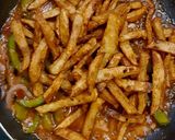 A picture of step 7 of Chilli potatoes.