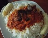 A picture of step 2 of Rice with local stew.
