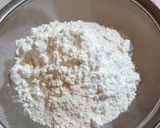 Foto del paso 2 de la receta: Bizcochitos al yogurt