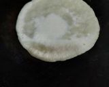 A picture of step 2 of Rava dosa.