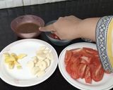 A picture of step 2 of Lehsun Ki Chutney.