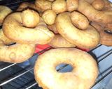 A picture of step 3 of Simple doughnut.