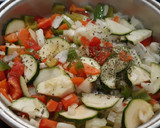 Foto del paso 3 de la receta: Pechuga de pollo con tomate y verduras