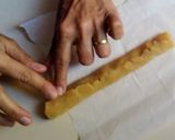 Foto del paso 5 de la receta: Panellets variados (chocolate, membrillo y guindas confitadas)