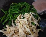 Foto langkah ke 3 dari resep Oseng Tahu Tempe Jamur Tiram Kacang Panjang.