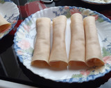 Foto del paso 4 de la receta: Canelones fríos de pavo y queso con salsa de yogur y mostaza