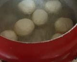 A picture of step 3 of Bengali Rasgulla (Roshogullas).