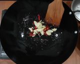 A picture of step 12 of Stir-Fried Water Spinach with Satay Beef.