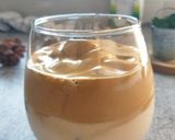 Foto langkah ke 5 dari resep Dalgona Coffee.