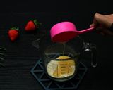 Foto langkah ke 4 dari resep Pop Ice Smoothies Tanpa Blender.
