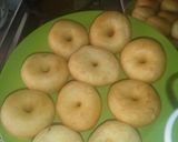 Foto langkah ke 6 dari resep Donat ekonomis lembut menul menul💚.