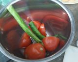 गाजर मटर की सब्जी (gajar matar ki sabzi recipe in Hindi) रेसिपी चरण 3 फोटो