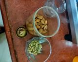 A picture of step 2 of Kesar baadam milk.