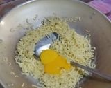 Foto langkah ke 1 dari resep Martabak Mie.