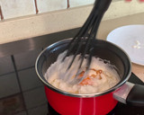 Foto del paso 3 de la receta: Salsa de huevo frito