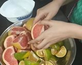 A picture of step 2 of Orange & grape fruit juice.