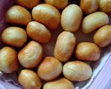 Foto langkah ke 4 dari resep Bola bola donat isi keju.