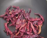 Foto langkah ke 2 dari resep Chili Oil.