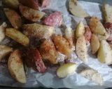 Foto del paso 3 de la receta: Filete al perejil con papas rústicas