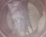 Foto del paso 1 de la receta: Croquetas de merluza y gambas