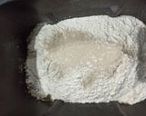 Foto del paso 1 de la receta: Panecillos caseros picantones🌶️ 🥖