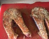 Foto del paso 3 de la receta: Posta de salmón a la sonorense