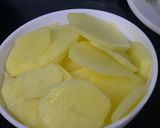 A picture of step 1 of Aloo Pakora🥔.