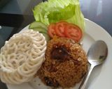 Foto langkah ke 7 dari resep Nasi Goreng daging.