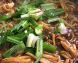 Gambar langkah 3 resipi Yaki Udon (Stir Fry Udon).