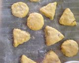 Hình bước làm 6 của món Pumpkin Scones (Scone bí đỏ)